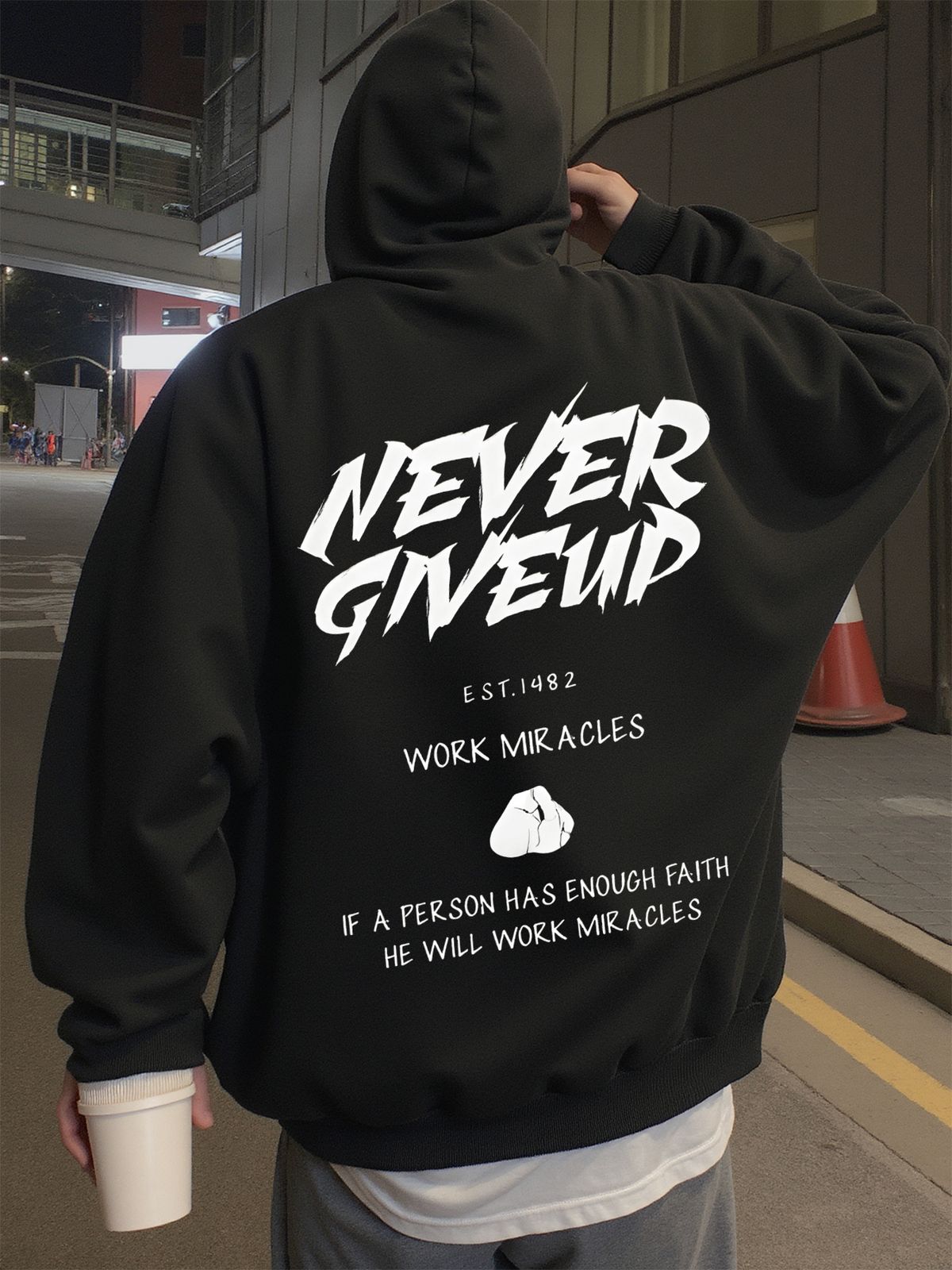 هودي رجالي ستايل الشارع بطباعة عبارة «لا تستسلم أبداً»، مناسب للارتداء في فصول الربيع والخريف والشتاء