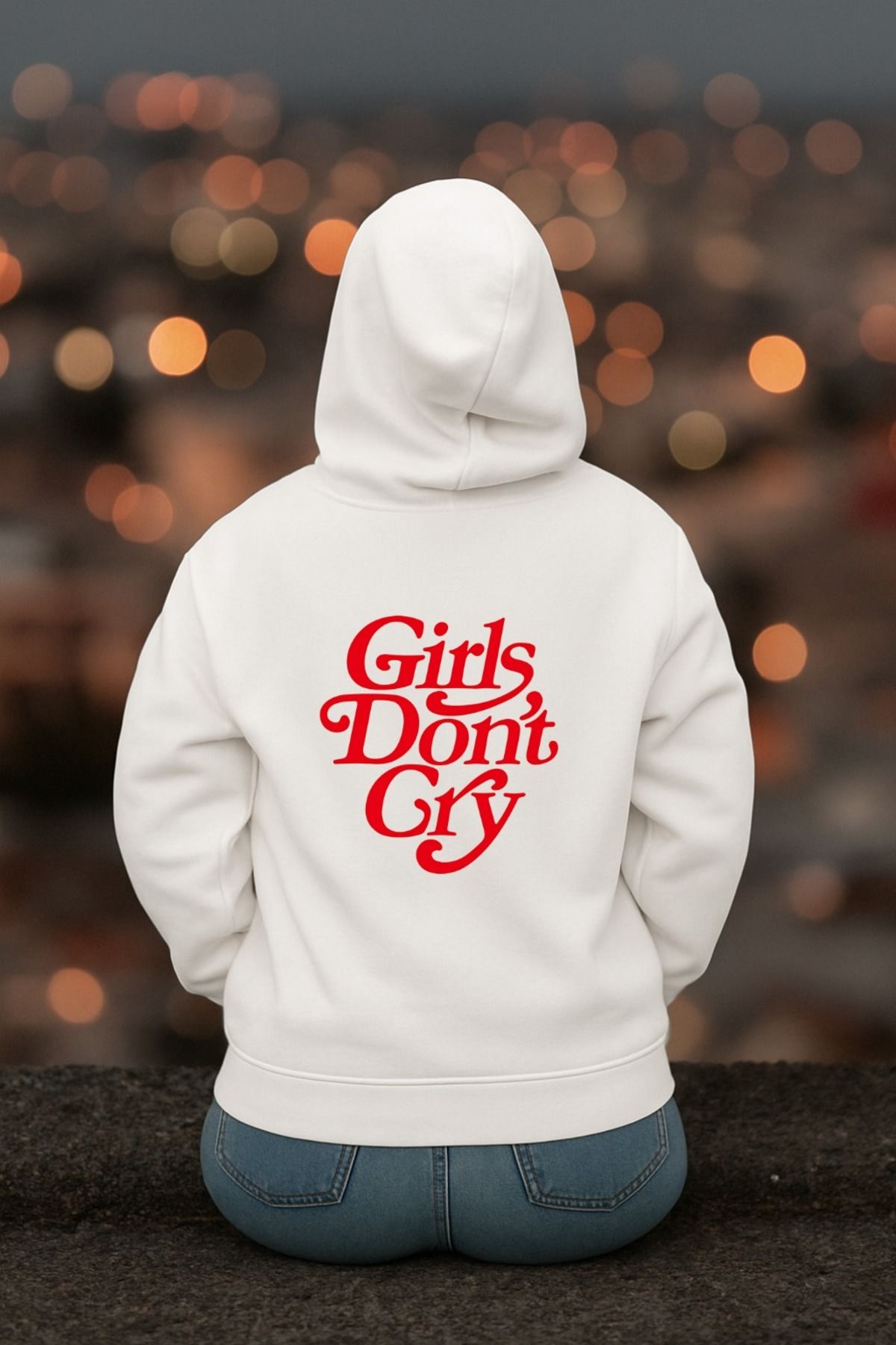 الفتيات لا يبكين