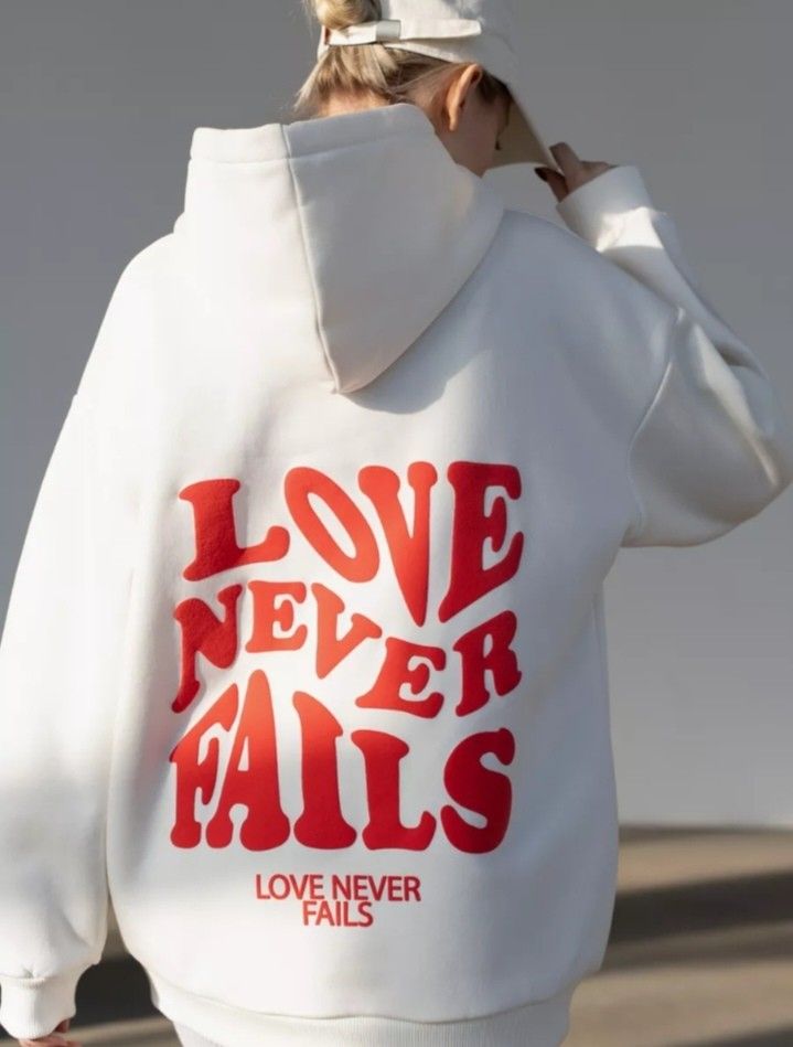 هودي نسائي عصري – الحب لا يفشل